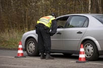 Polizeikontrolle - beim Fahren angehalten. Fachanwalt bei Fahrverbot in Berlin.